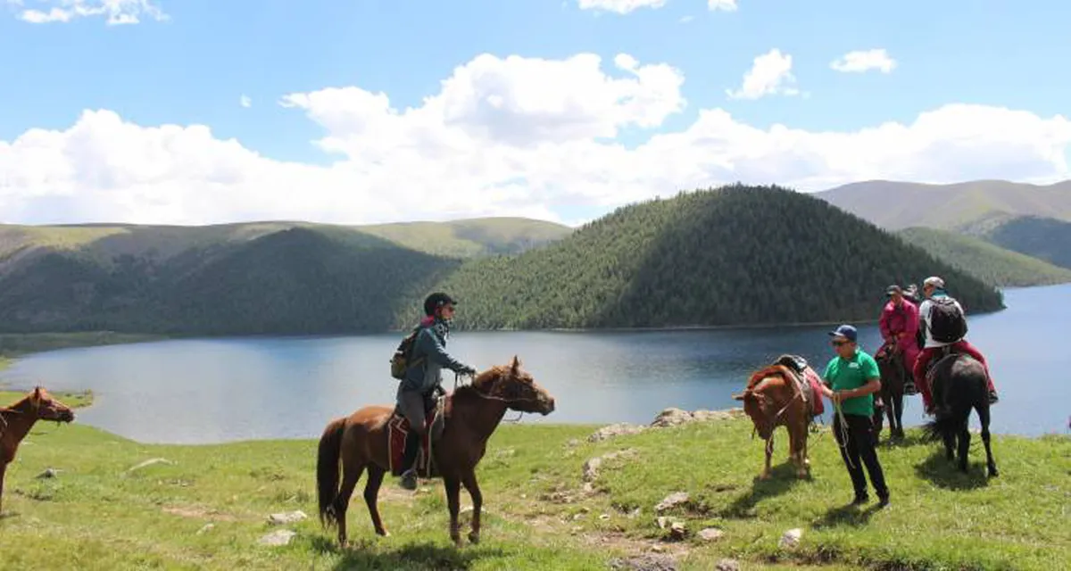 Altaj Tavan Bogd Nemzeti Park – Baga Turgen vízesés – Erbolat