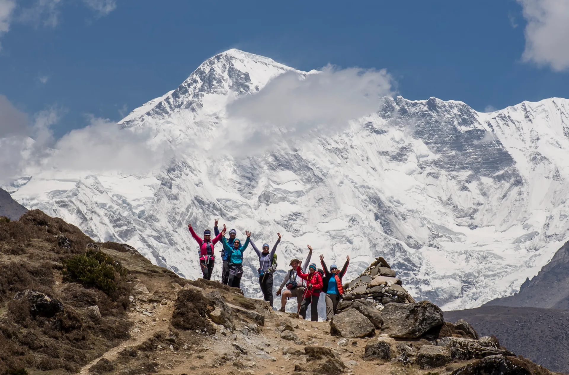Mesék a Mount Everest alaptábor gyalogtúráról – 6. rész: Egy képeslapban ébredni