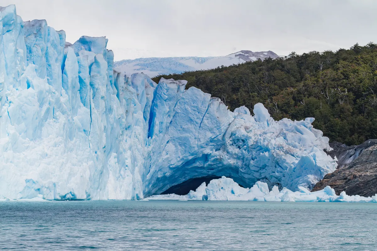 Los Glaciares Nemzeti Park – Perito Moreno gleccser – hajókirándulás és túra