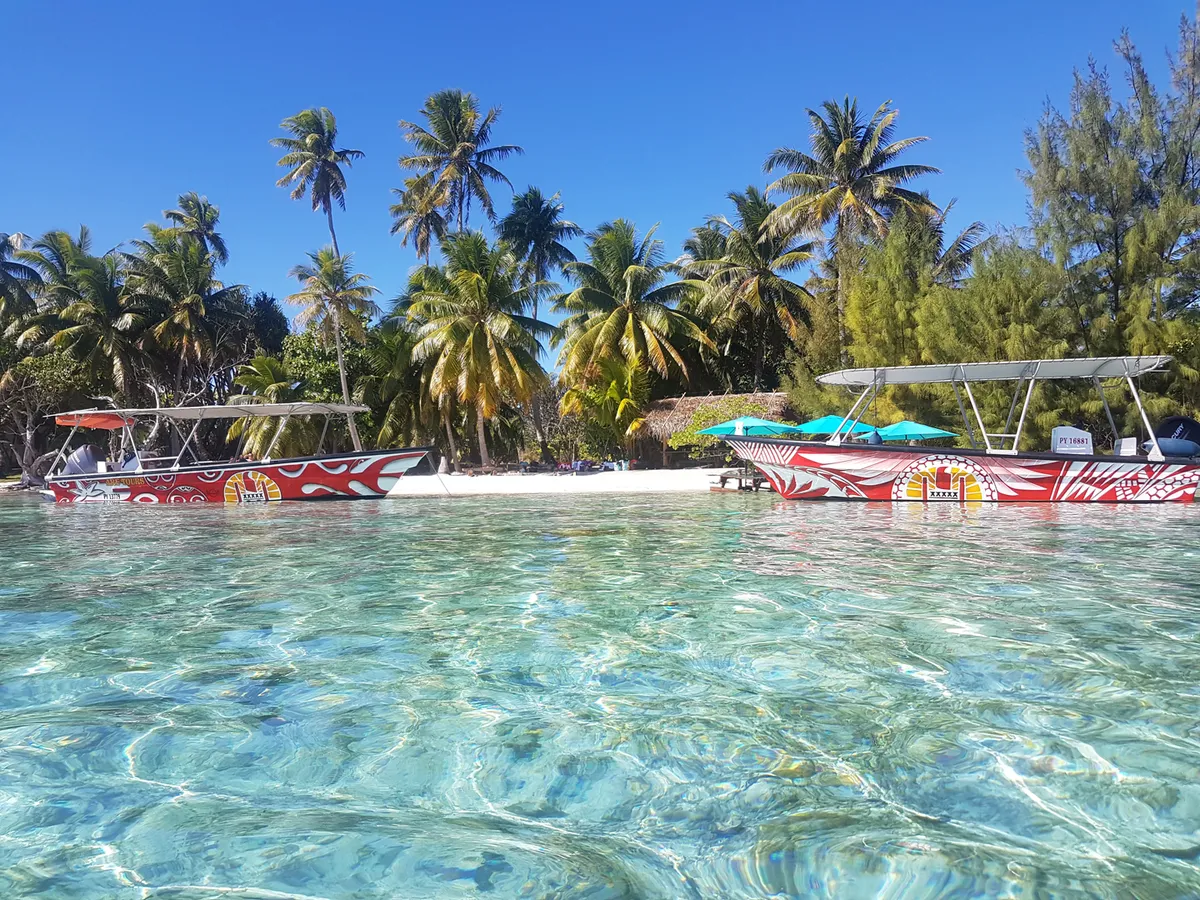 Moorea sziget – Raiatea sziget – tengerpart, strandolás 