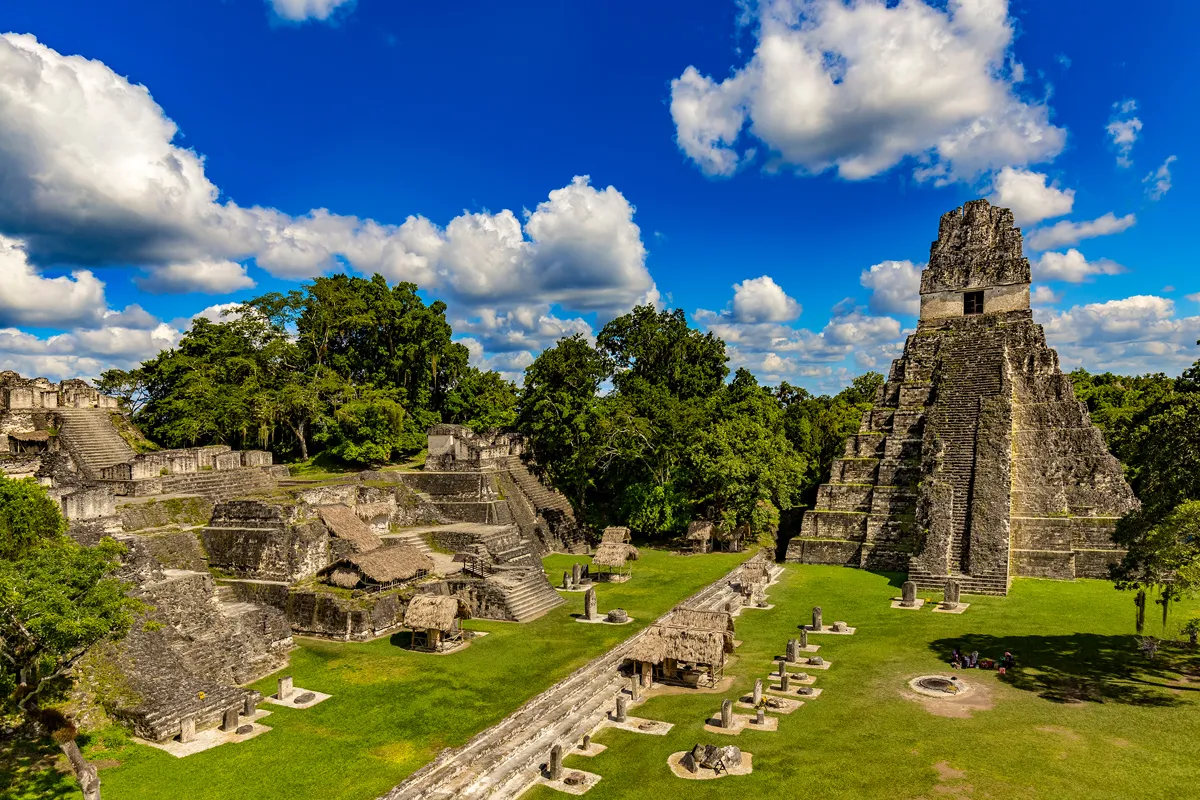 Flores – Tikal Nemzeti Park – Tikal Régészeti Park