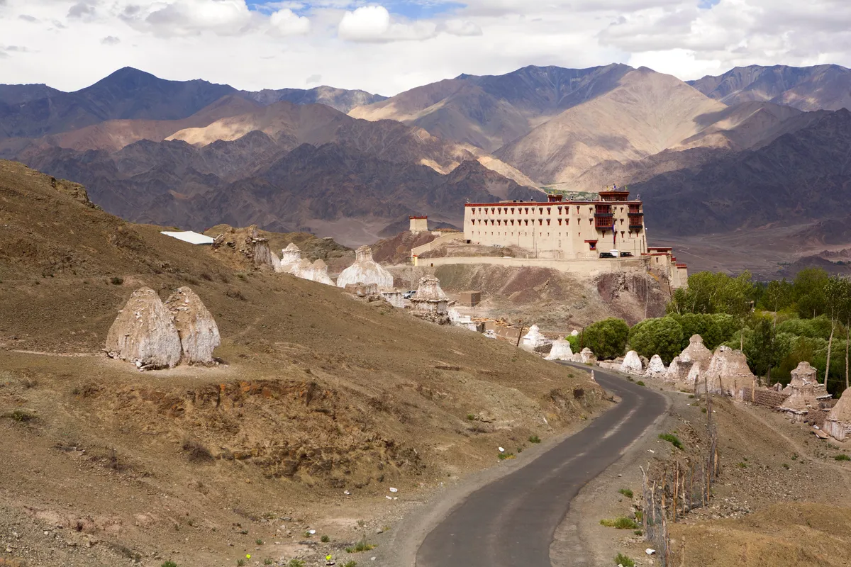 Ulley Tokpo (3050 m) – Leh (3500 m)