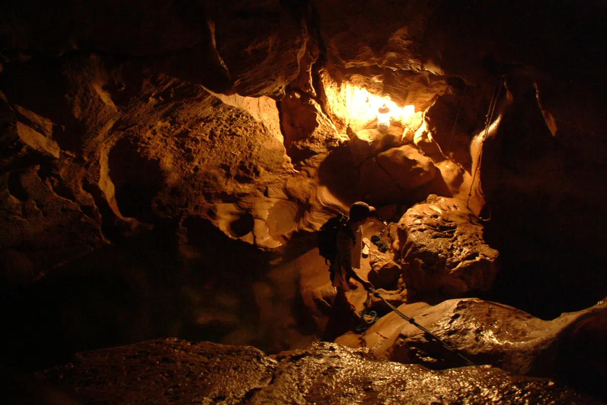 Luzon-sziget: Sagada – Lumiang és Sumaguig-barlangok – Marlboro- és Blue Soil-dombok 