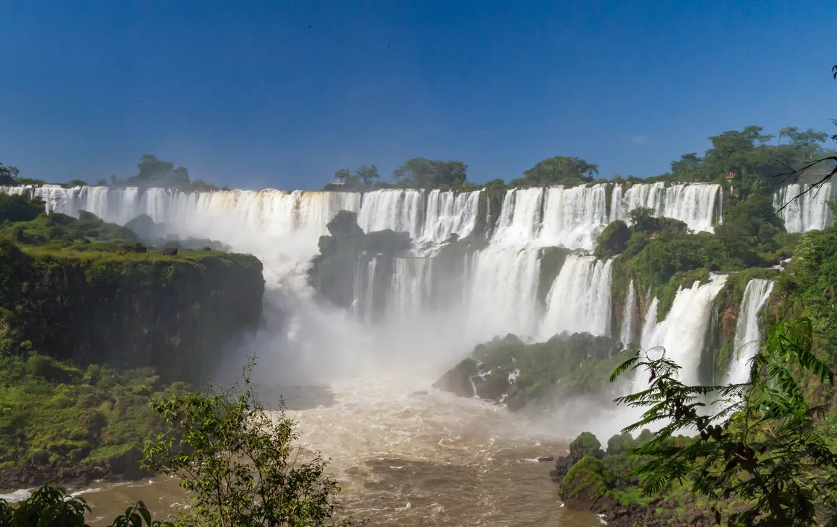 Salta – Puerto Iguazú