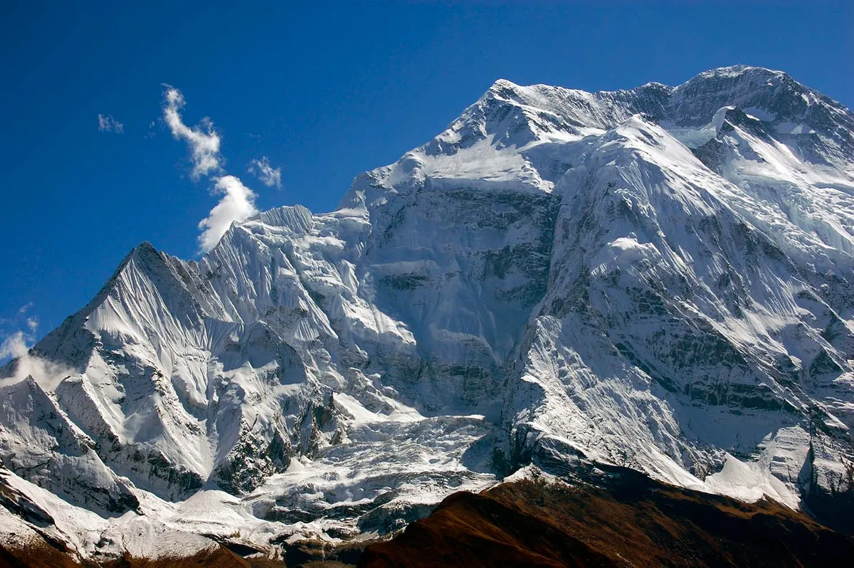 Chame (2670 m) – Pisang (3200 m)