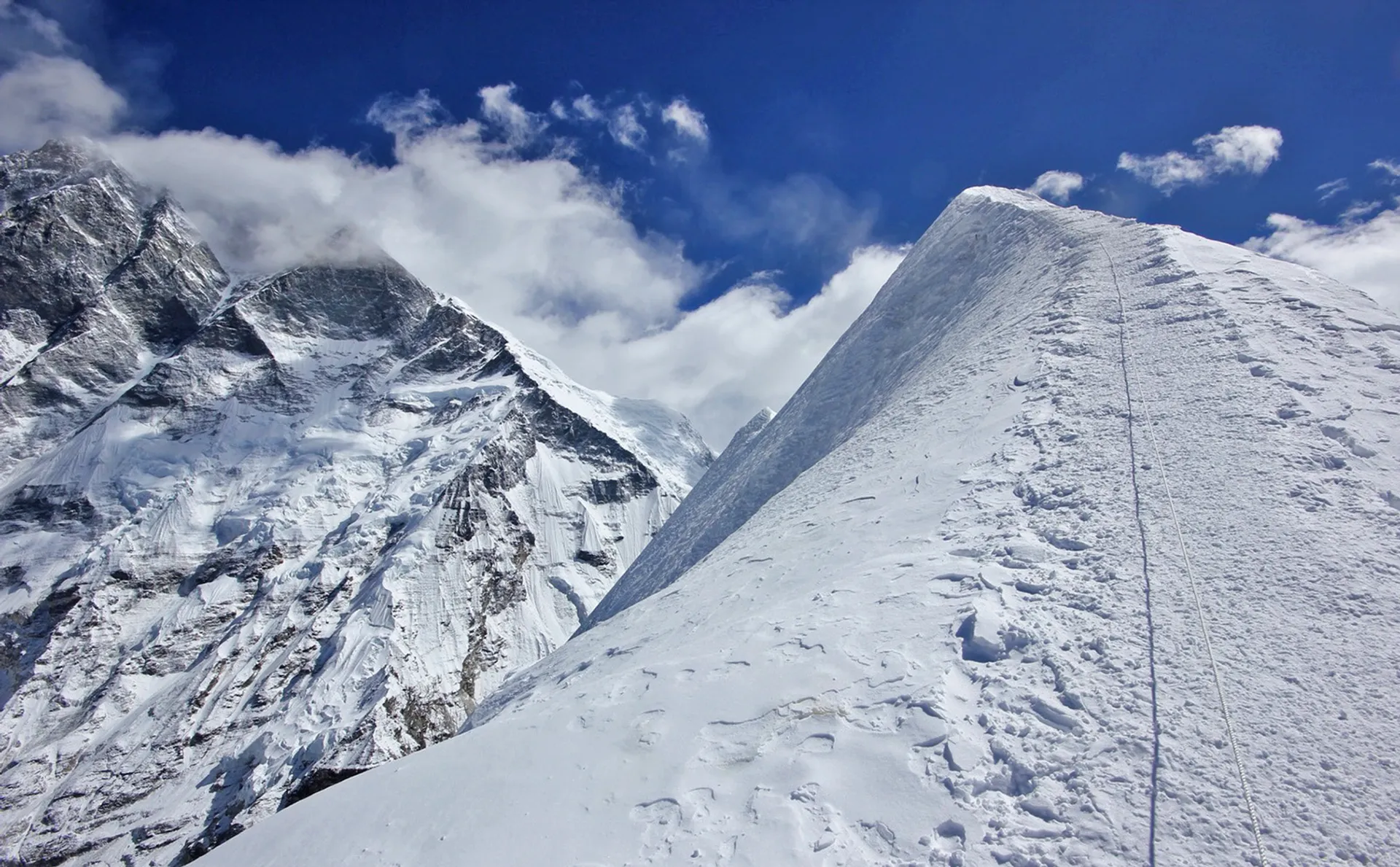 Island Peak (6189 m) hegymászó túra – Nepál