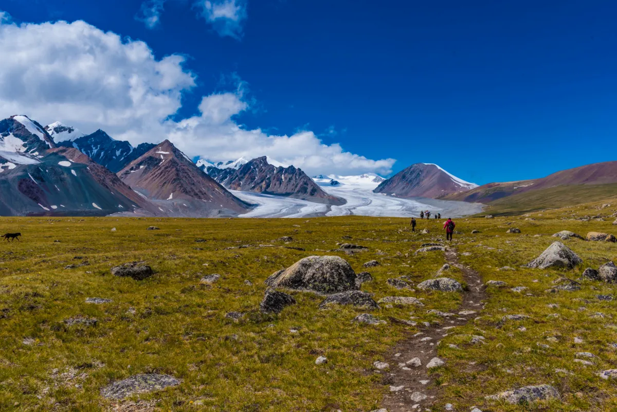 Altaj Tavan Bogd Nemzeti Park: Tavan Bogd-hegy alaptábor (3100 m) – Potanian-gleccser