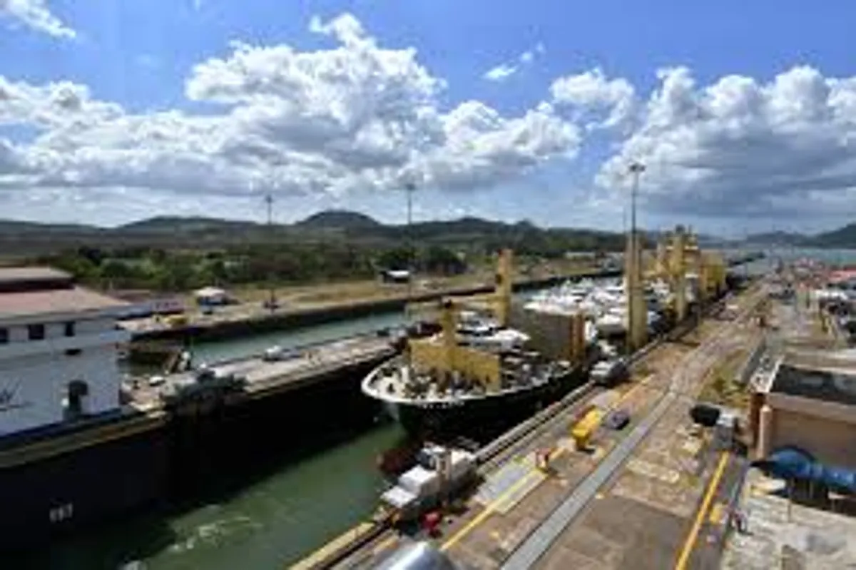 Panamaváros – Panama-csatorna