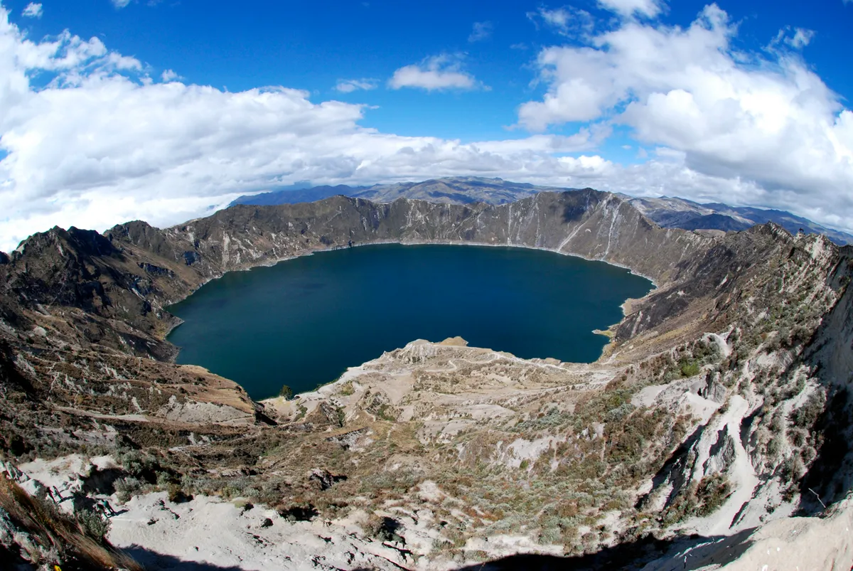 Riobamba – Quiotoa kráter-tó (4100 m) 