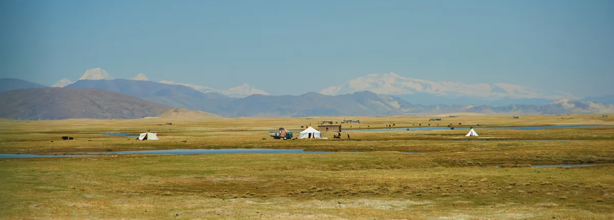 Dar-csen (4680 m) – Zanda (3750 m) – Thöling kolostor (3700 m)