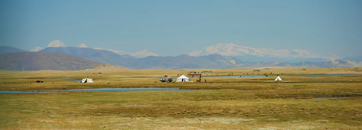 Dar-csen (4680 m) – Zanda (3750 m) – Thöling kolostor (3700 m)
