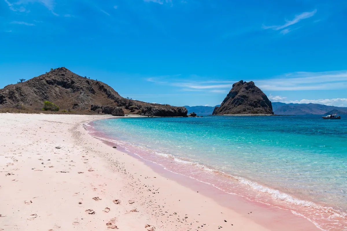 Komodo Nemzeti Park: Kambing-sziget – Padar-sziget – Komodo-sziget – Taka Makassar-sziget – Siaba-sziget