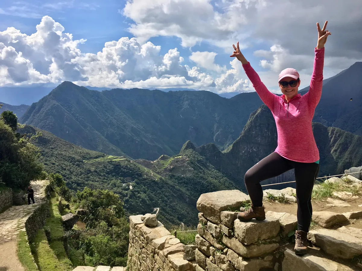 Inka Ösvény: Wiñay Wayna (2650 m) – Nap-Kapu (2745 m) – Machu Picchu (2600 m) – Aguas Calientes (2200 m)