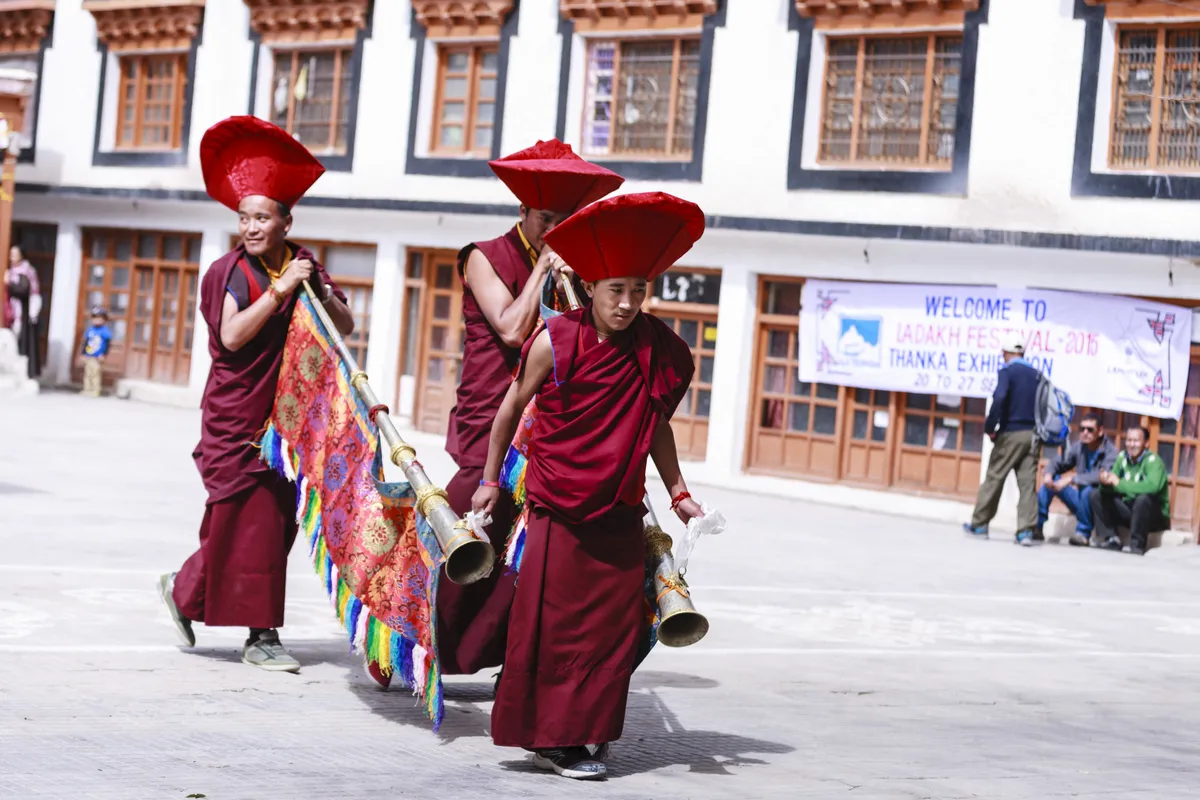 Leh (3500 m) – Indus-völgy – Stok kolostor (3497 m) – Matho kolostor (3600 m) – Hemis kolostor (3300 m) – Leh (3500 m)