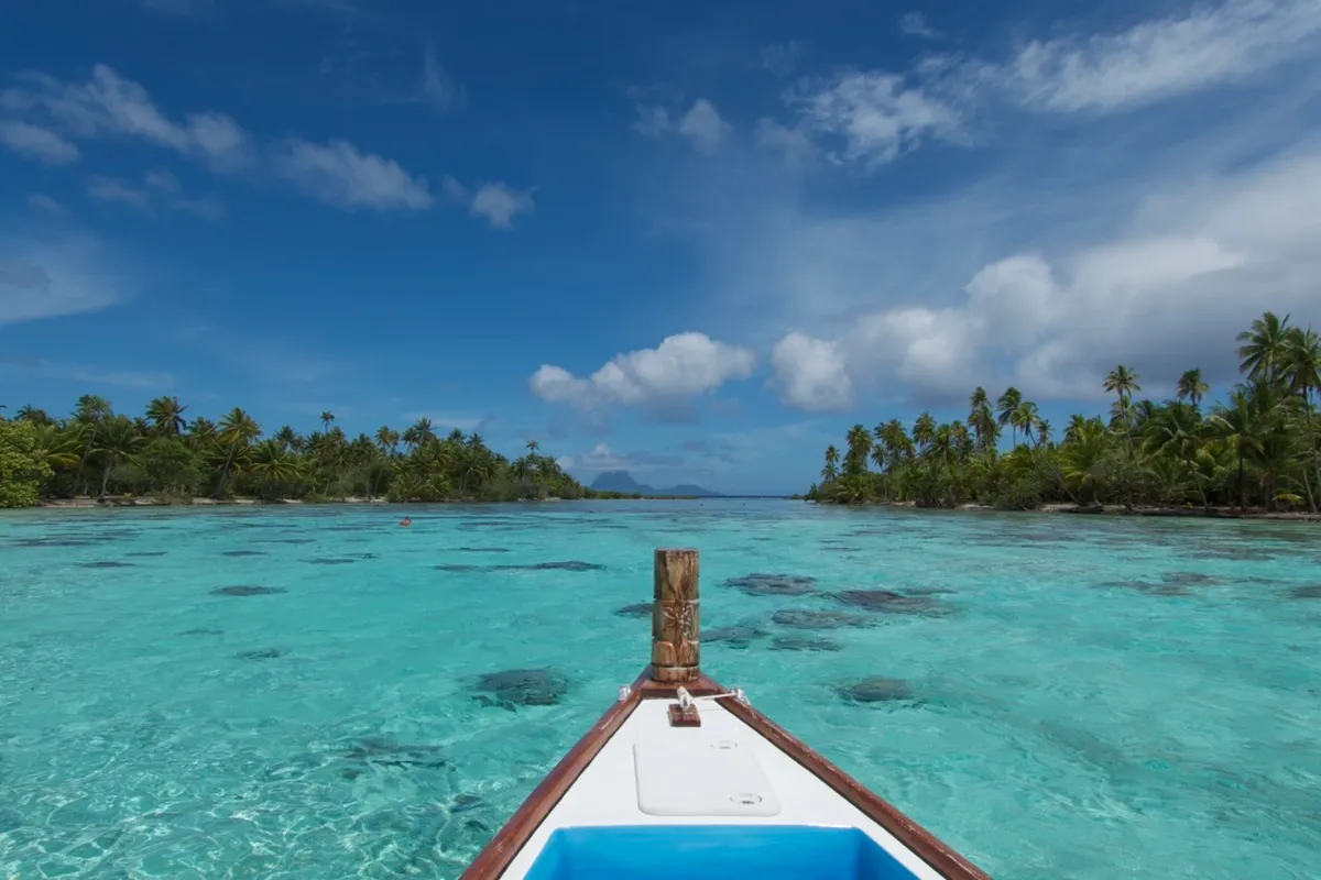 Raiatea sziget – Faaroa-folyó kajak túra – tengerpart, strandolás