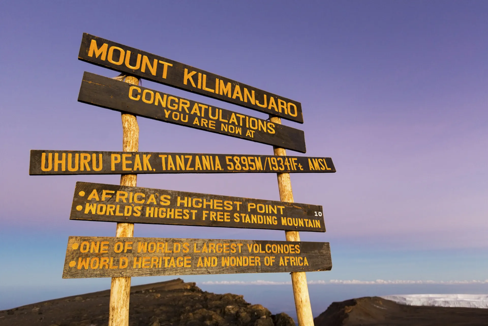 Kilimandzsáró (5895 m) hegymászó túra – Tanzánia