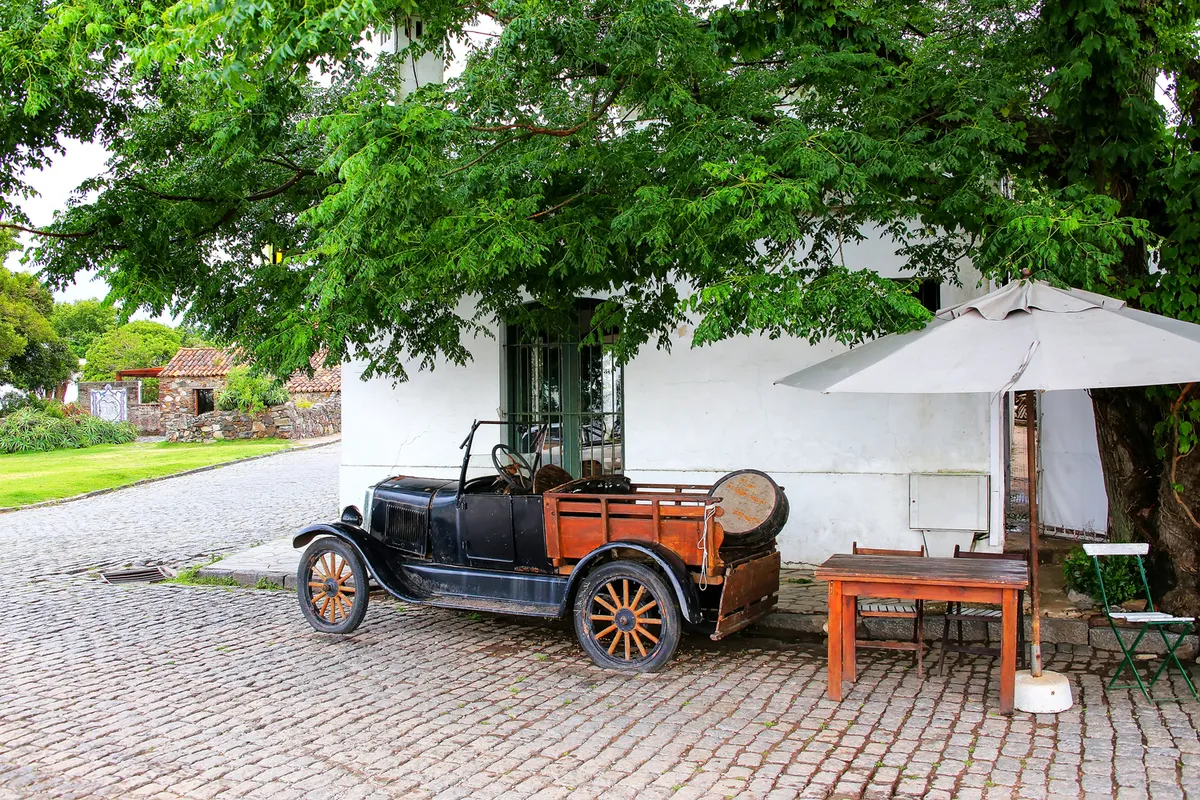 Buenos Aires – Uruguay: Colonia Del Sacramento