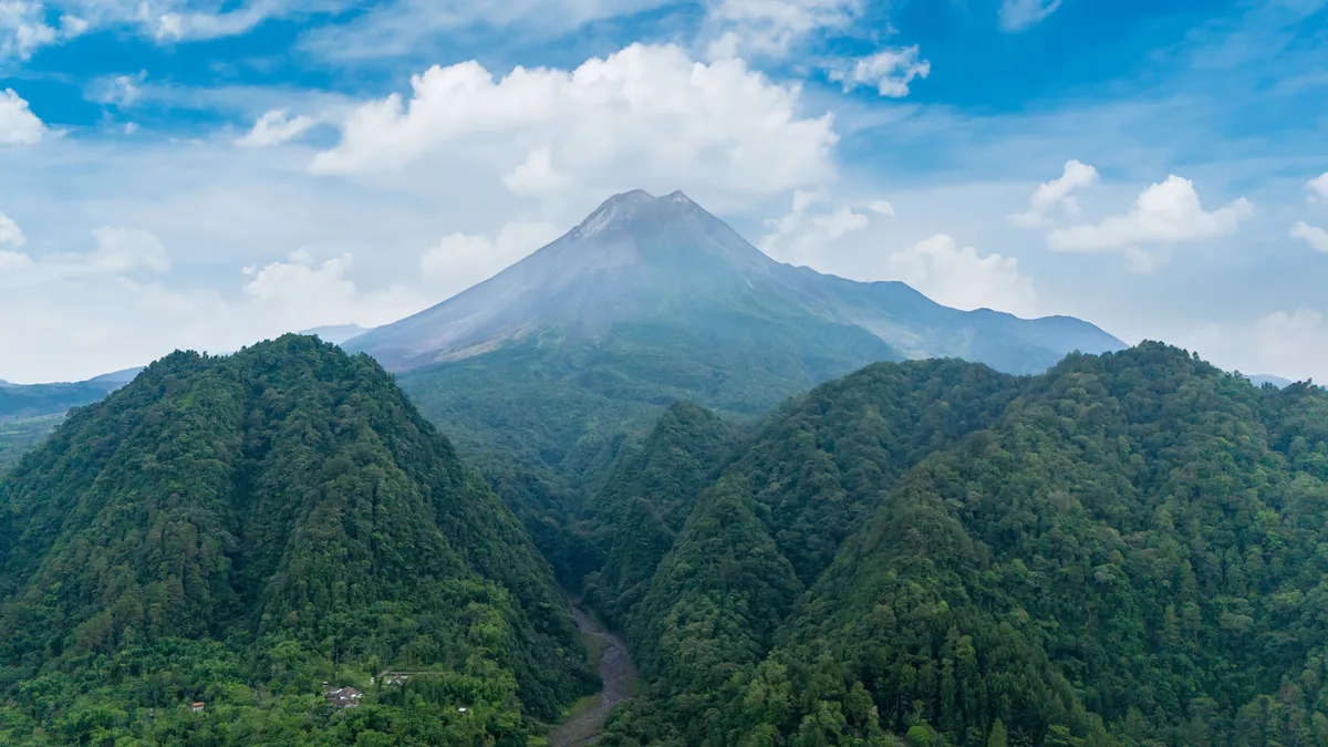 Jáva: Yogyakarta – Merapi vulkántúra – Yogyakarta