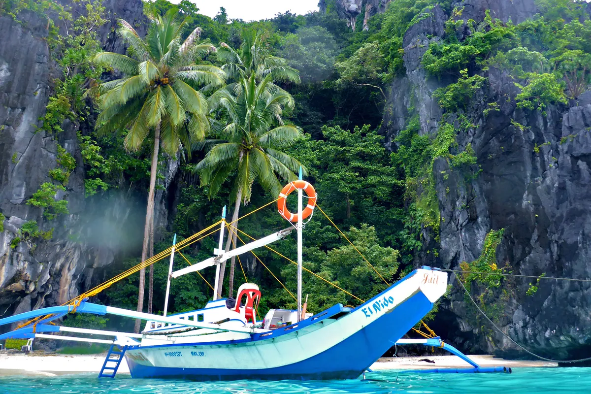 Palawan– sziget: El Nido – Luzon-sziget: Manila – hazautazás